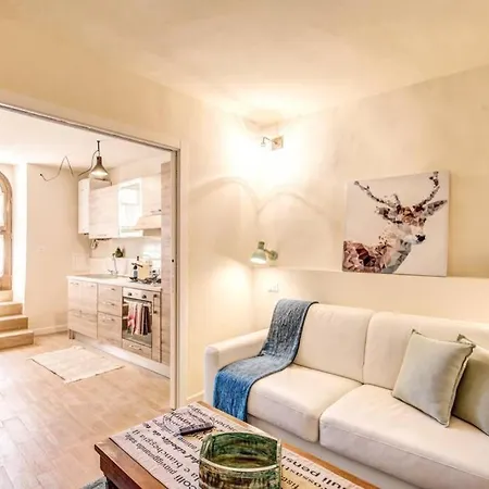 Nuovissimo In Centro Storico Apartment Rocca di Mezzo