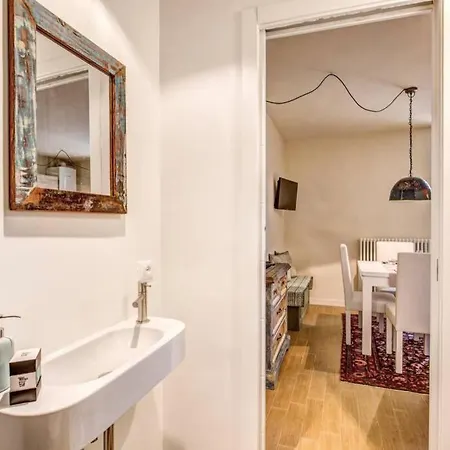 Apartment Appartamento Nel Cuore Di Rocca Di Mezzo *